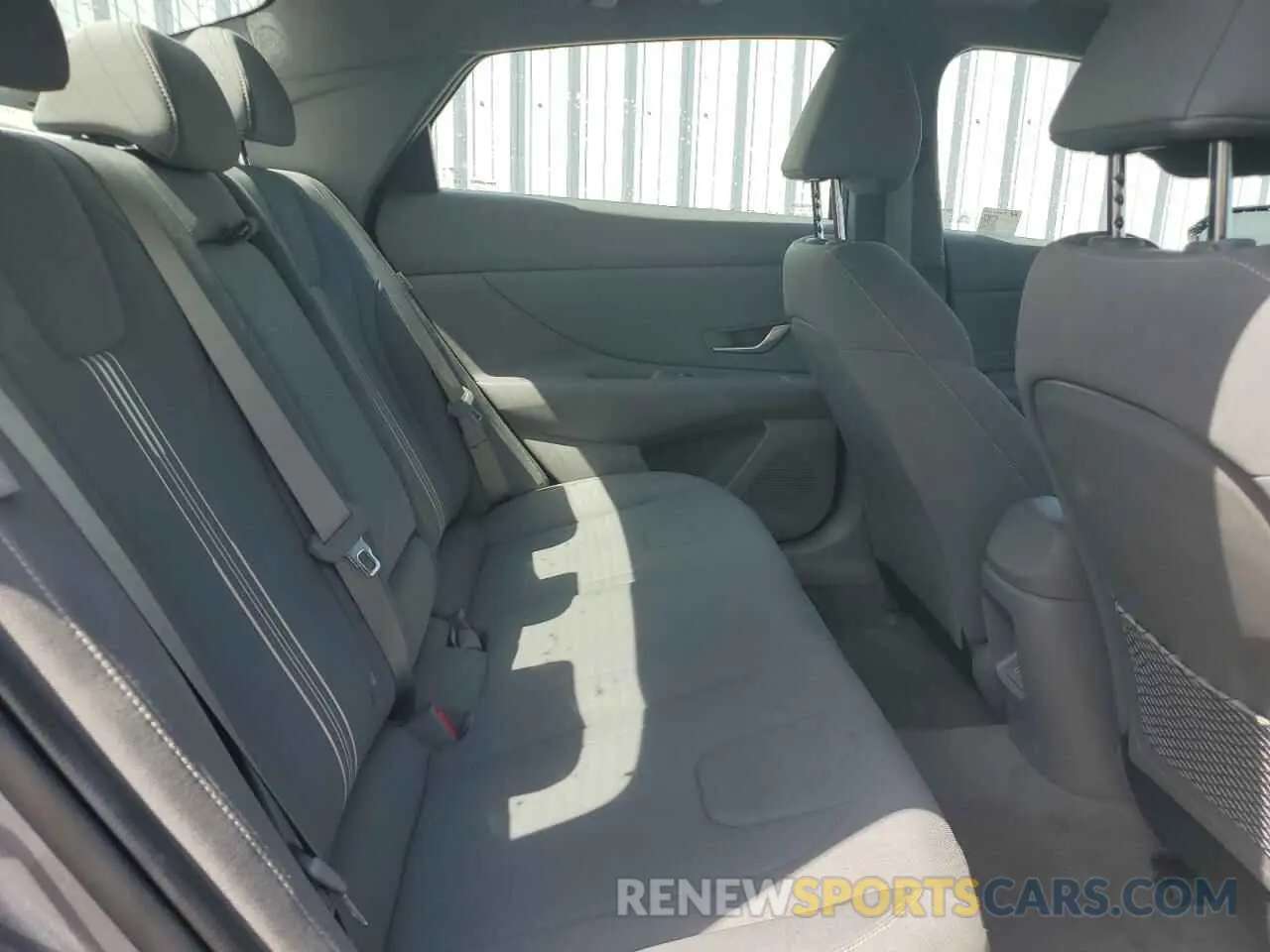 10 Фотография поврежденного автомобиля KMHLS4DG3SU885551 HYUNDAI ELANTRA 2025
