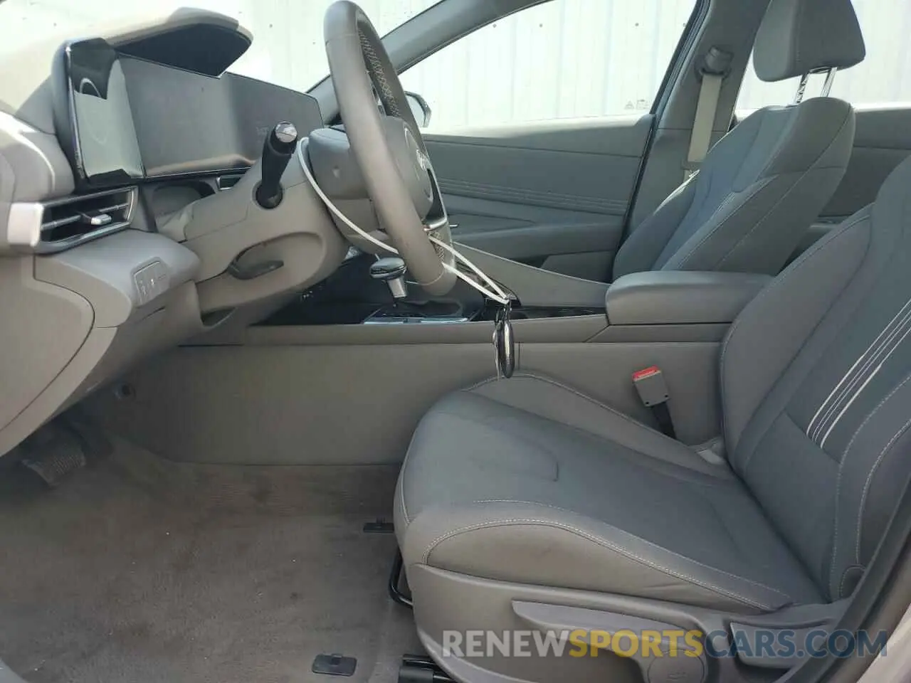 7 Фотография поврежденного автомобиля KMHLS4DG3SU885551 HYUNDAI ELANTRA 2025