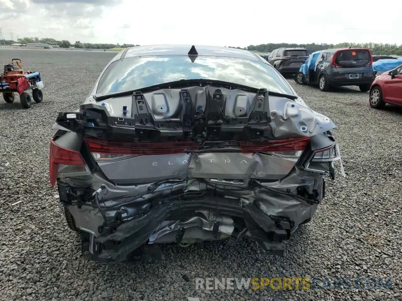 6 Photograph of a damaged car KMHLS4DG3SU933680 HYUNDAI ELANTRA 2025