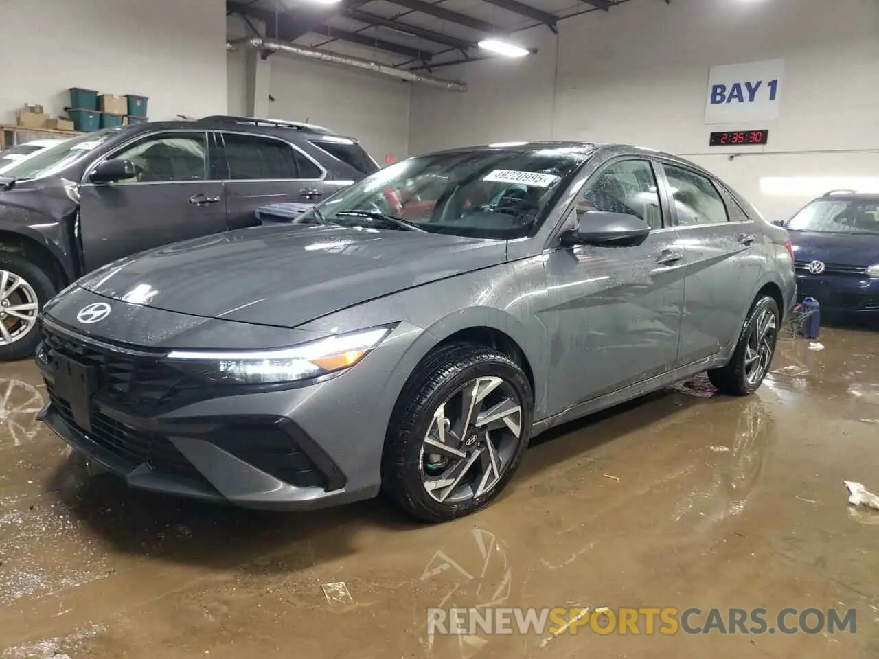 1 Photograph of a damaged car KMHLS4DG4SU857905 HYUNDAI ELANTRA 2025