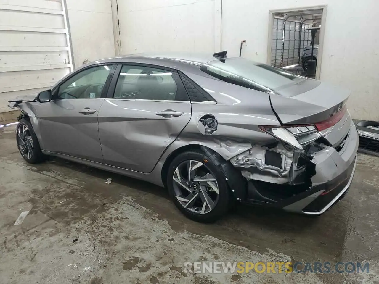 2 Photograph of a damaged car KMHLS4DG4SU904155 HYUNDAI ELANTRA 2025
