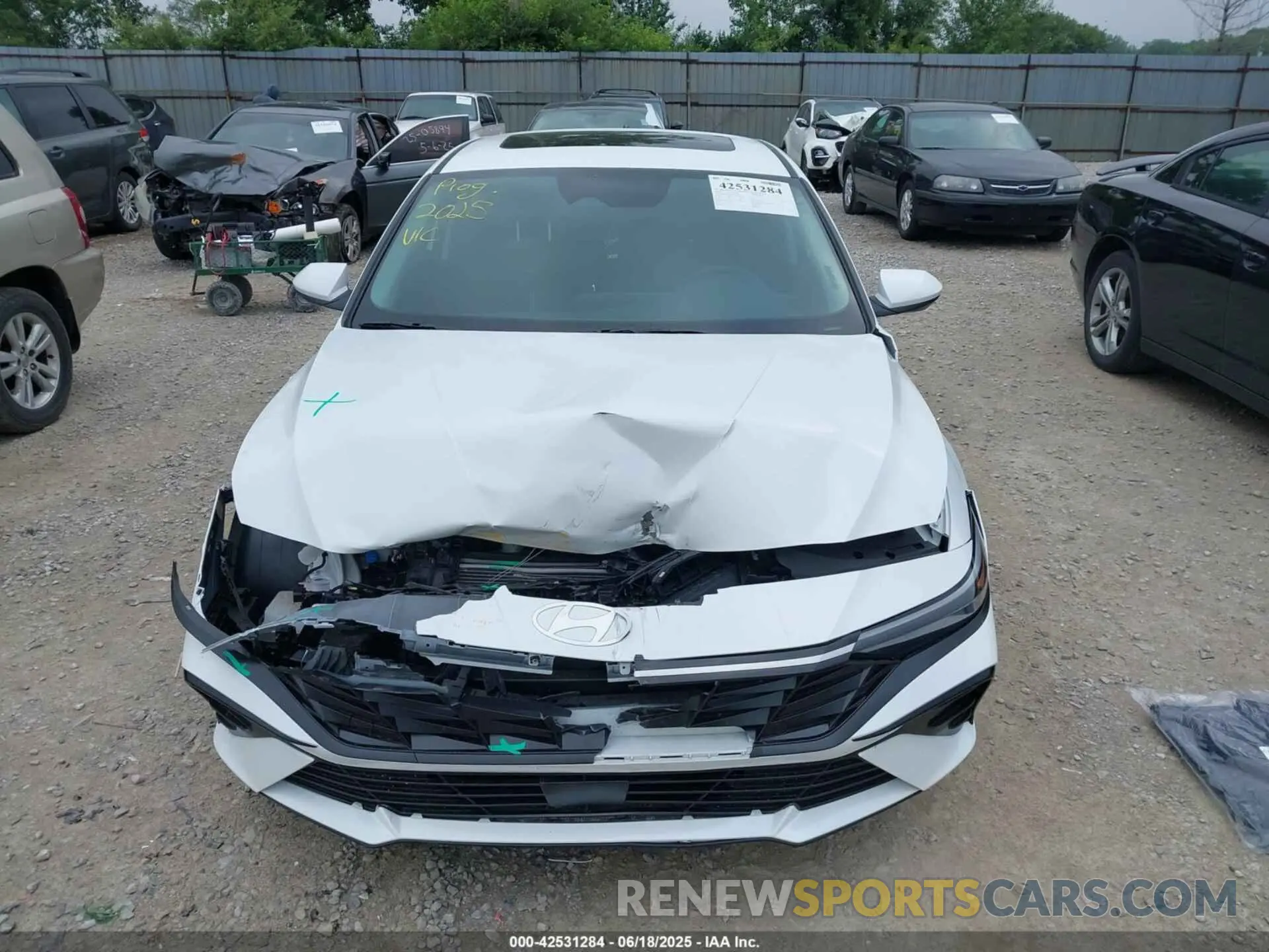 12 Photograph of a damaged car KMHLS4DG4SU972231 HYUNDAI ELANTRA 2025