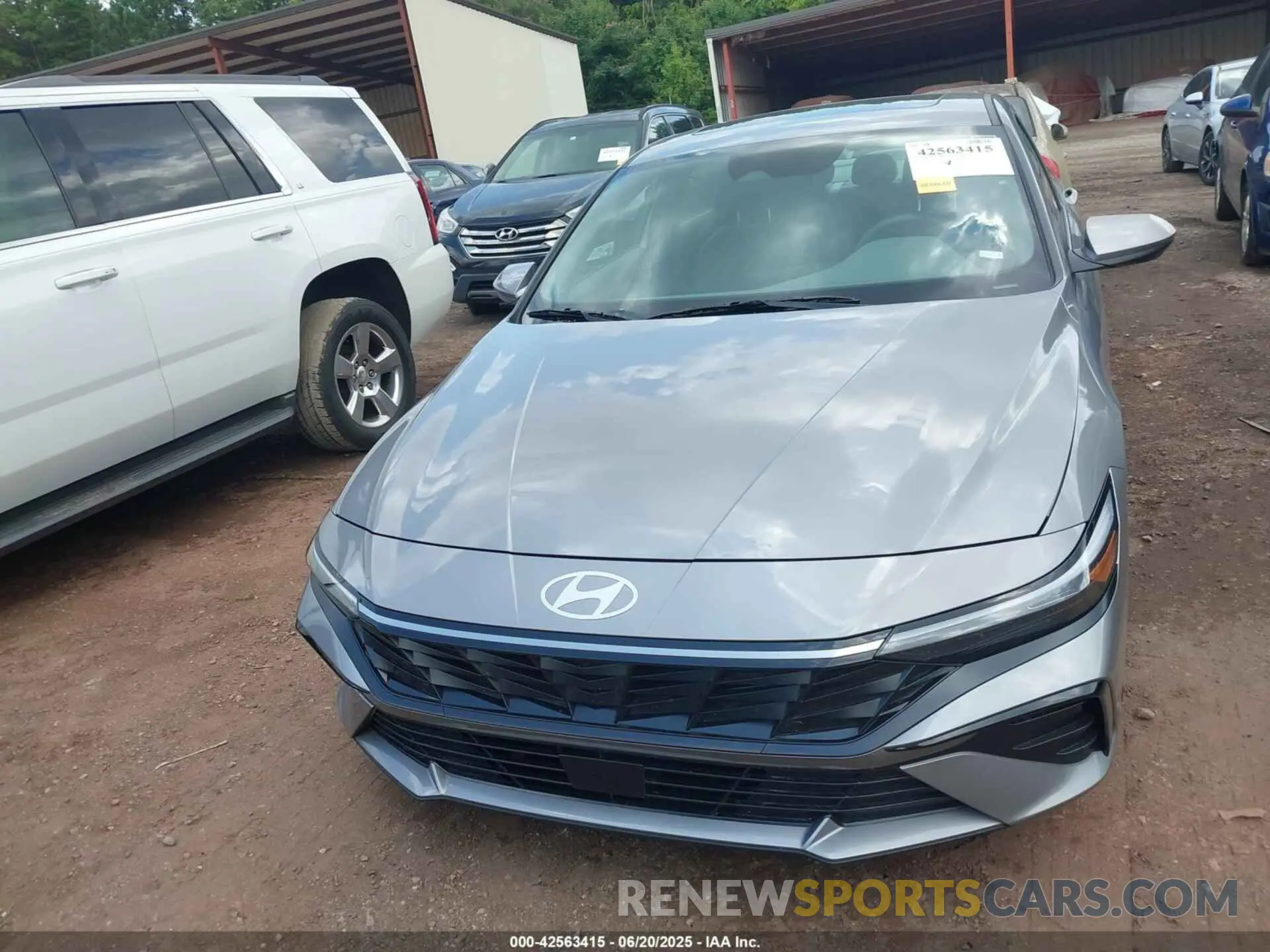 12 Фотография поврежденного автомобиля KMHLS4DG5SU919506 HYUNDAI ELANTRA 2025