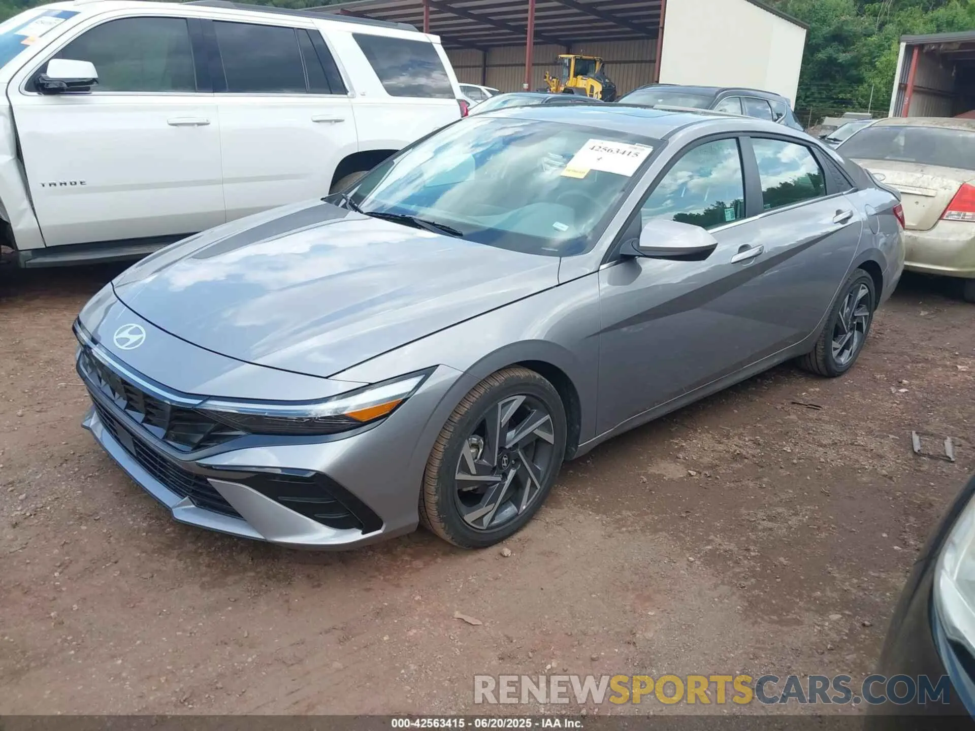 2 Фотография поврежденного автомобиля KMHLS4DG5SU919506 HYUNDAI ELANTRA 2025