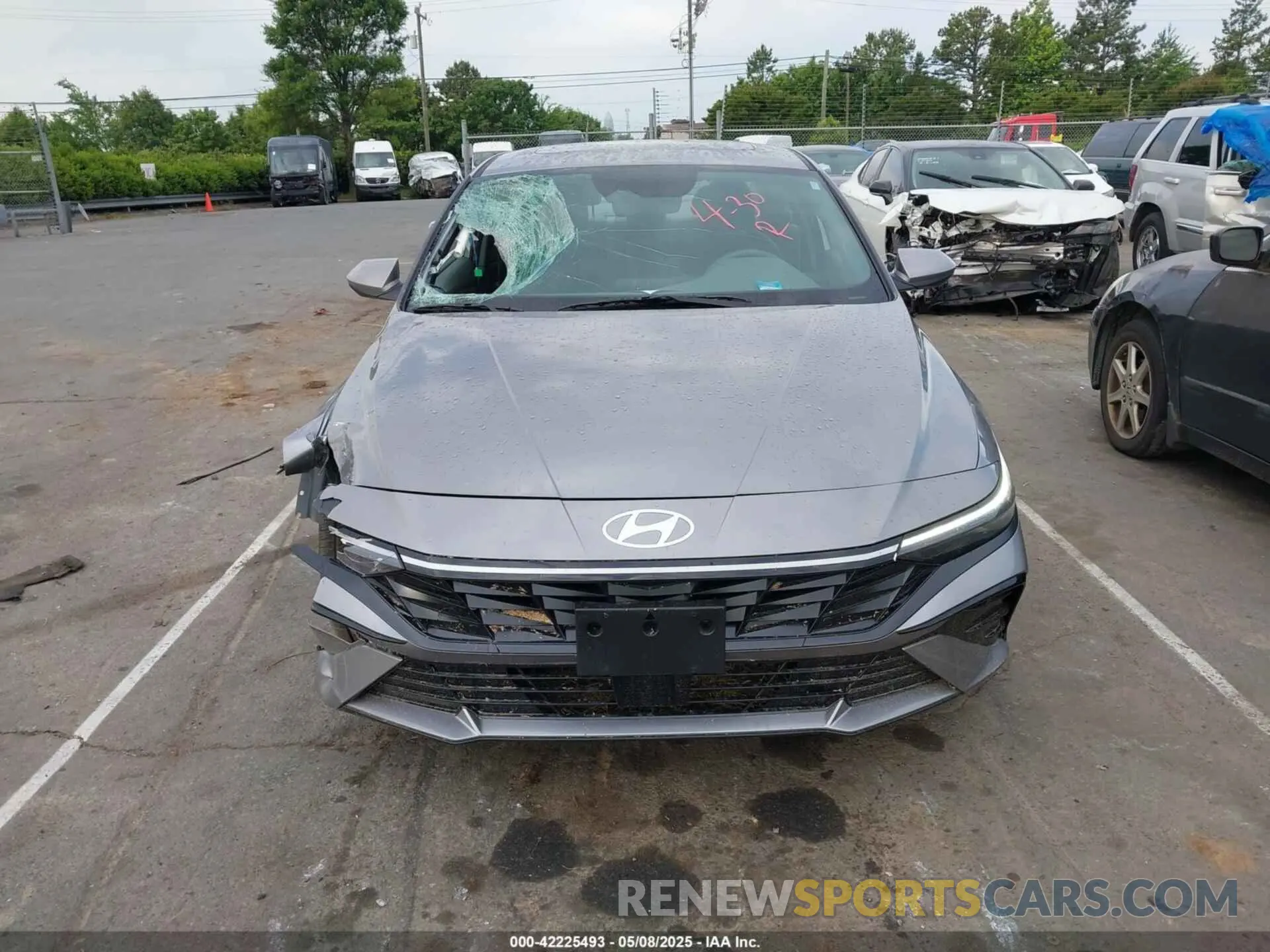 12 Photograph of a damaged car KMHLS4DG5SU968429 HYUNDAI ELANTRA 2025
