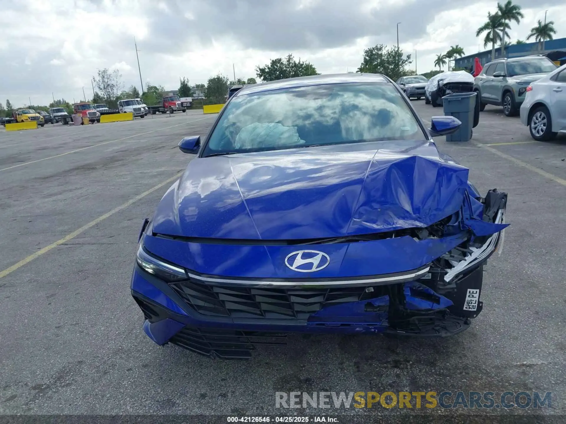 13 Фотография поврежденного автомобиля KMHLS4DG6SU905999 HYUNDAI ELANTRA 2025