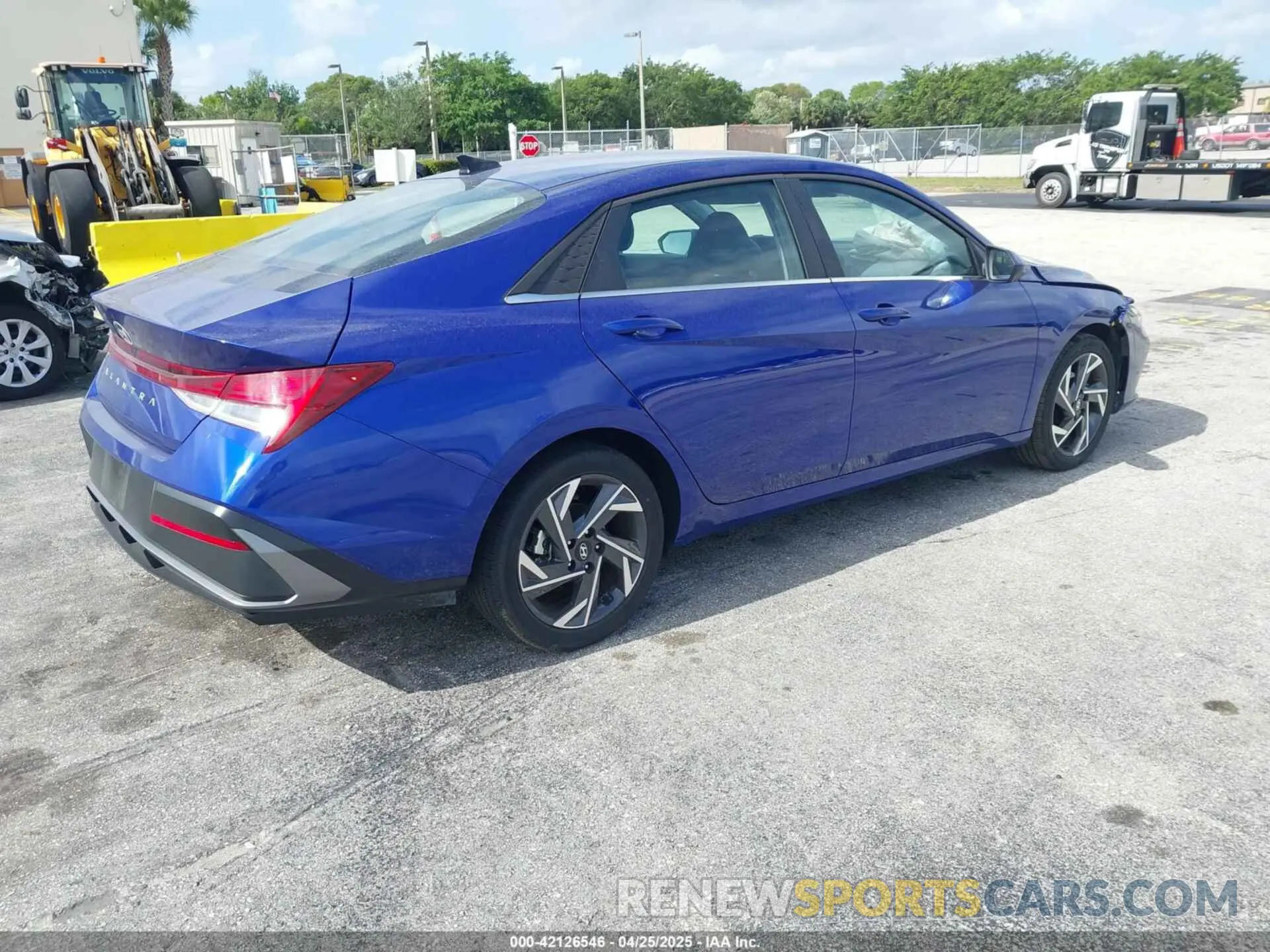 4 Фотография поврежденного автомобиля KMHLS4DG6SU905999 HYUNDAI ELANTRA 2025