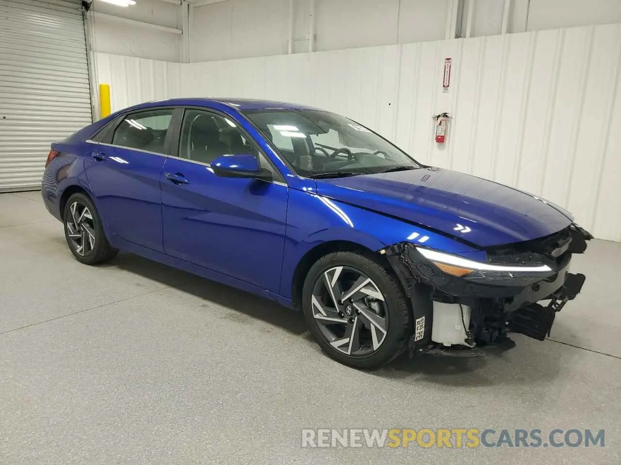 4 Photograph of a damaged car KMHLS4DG7SU914226 HYUNDAI ELANTRA 2025