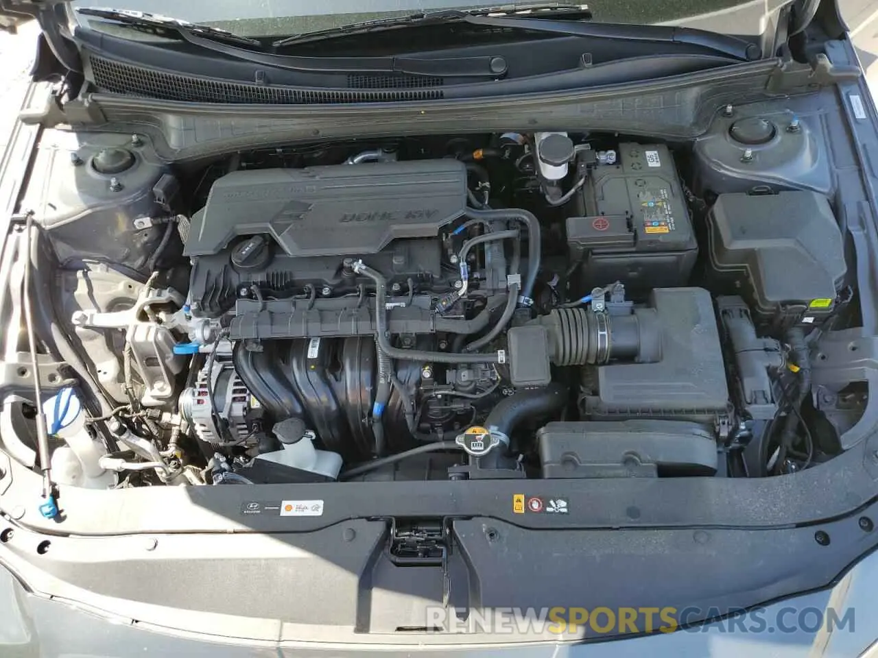 11 Photograph of a damaged car KMHLS4DG8SU920889 HYUNDAI ELANTRA 2025