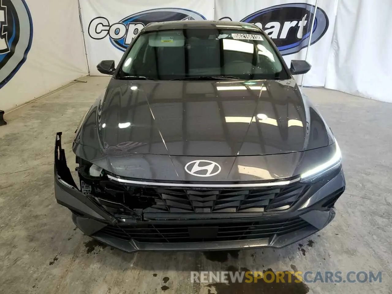 5 Photograph of a damaged car KMHLS4DG8SU920889 HYUNDAI ELANTRA 2025