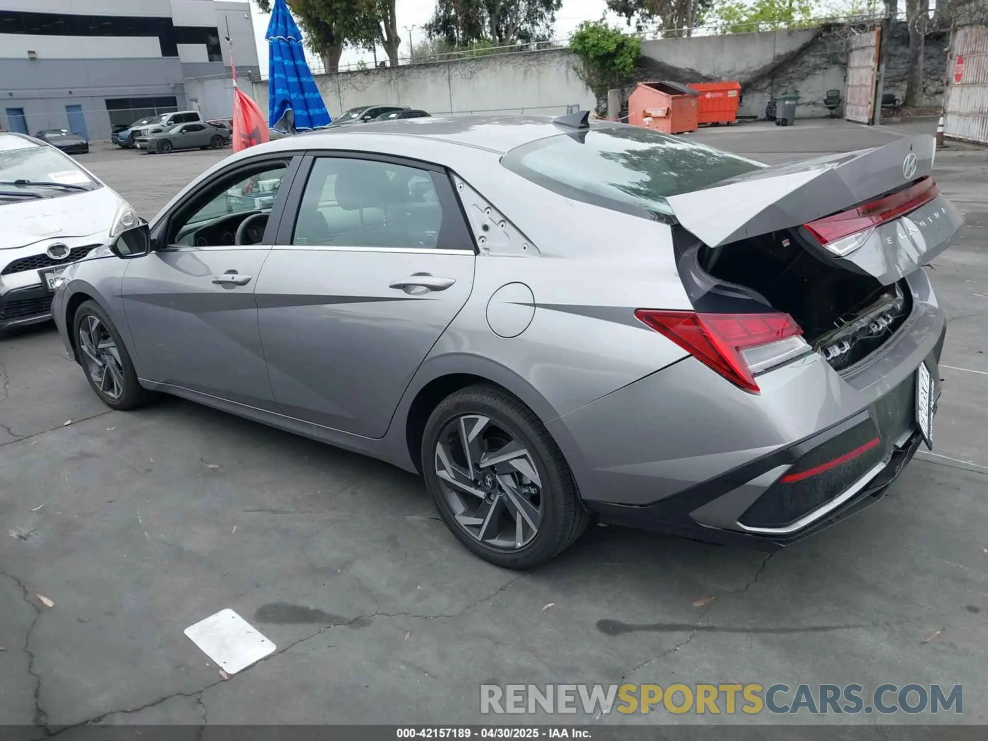 3 Photograph of a damaged car KMHLS4DG9SU895033 HYUNDAI ELANTRA 2025