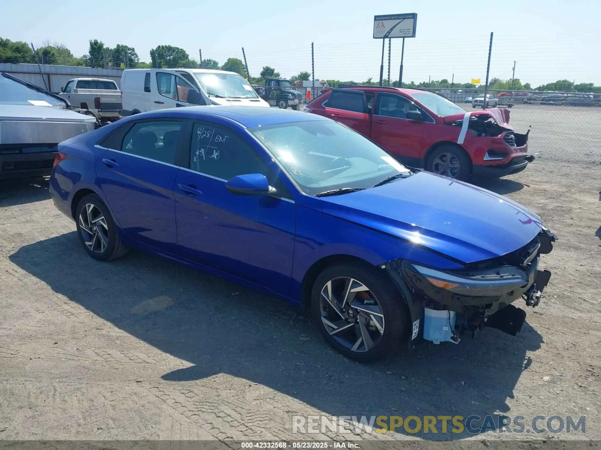 1 Photograph of a damaged car KMHLS4DG9SU898434 HYUNDAI ELANTRA 2025