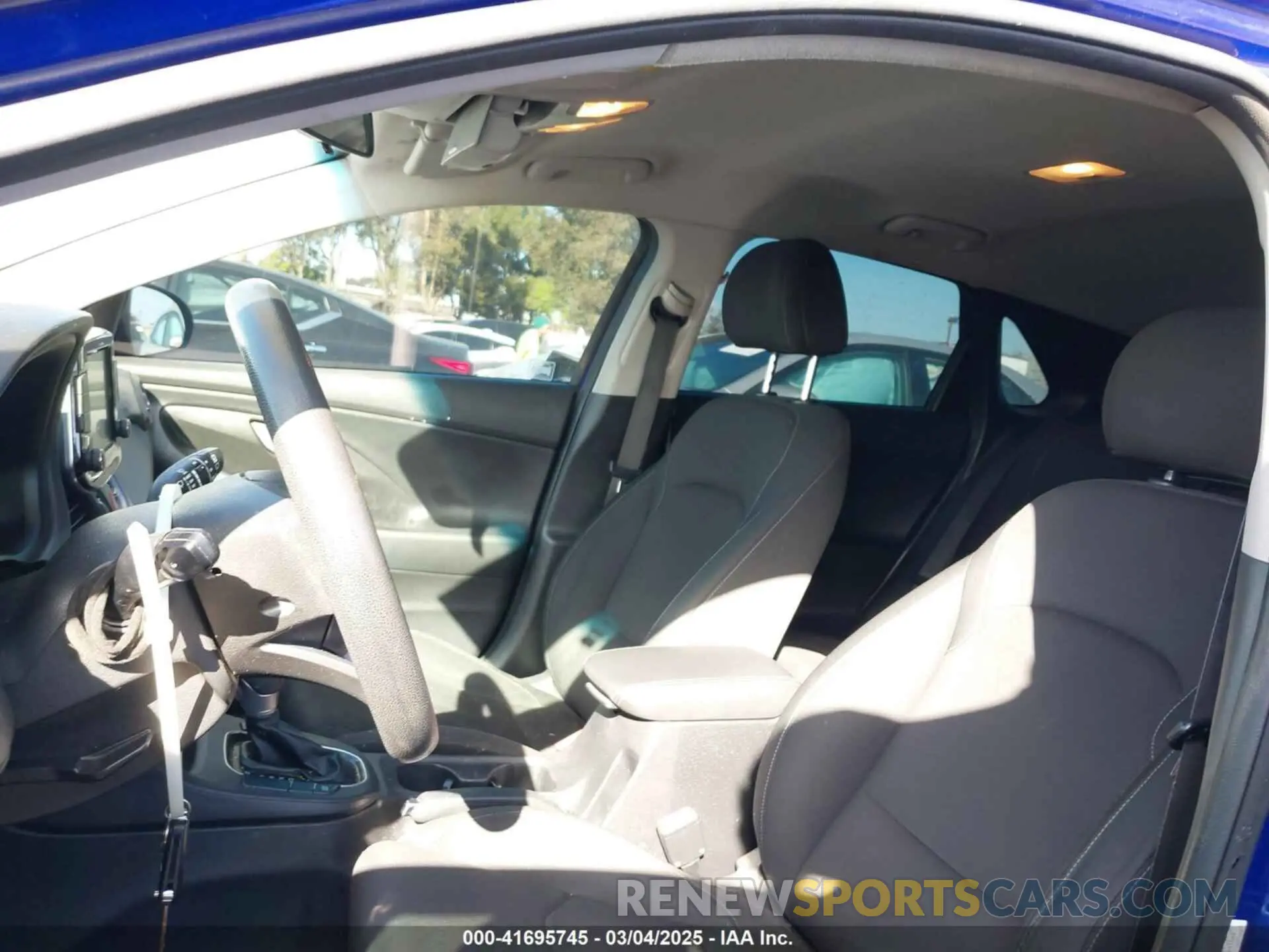 20 Photograph of a damaged car KMHH35LE7KU091600 HYUNDAI ELANTRA GT 2019
