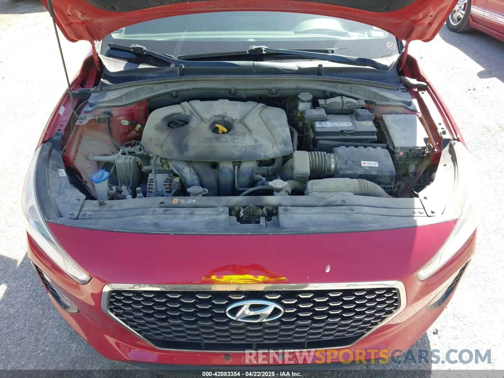 10 Photograph of a damaged car KMHH35LE7KU094657 HYUNDAI ELANTRA GT 2019