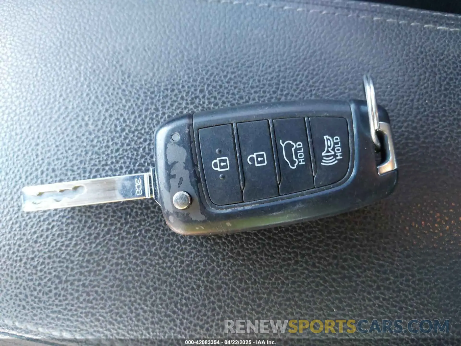 11 Photograph of a damaged car KMHH35LE7KU094657 HYUNDAI ELANTRA GT 2019