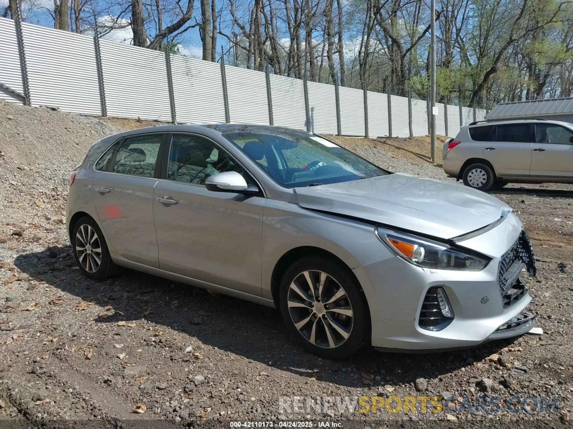 1 Фотография поврежденного автомобиля KMHH35LE1LU146270 HYUNDAI ELANTRA GT 2020