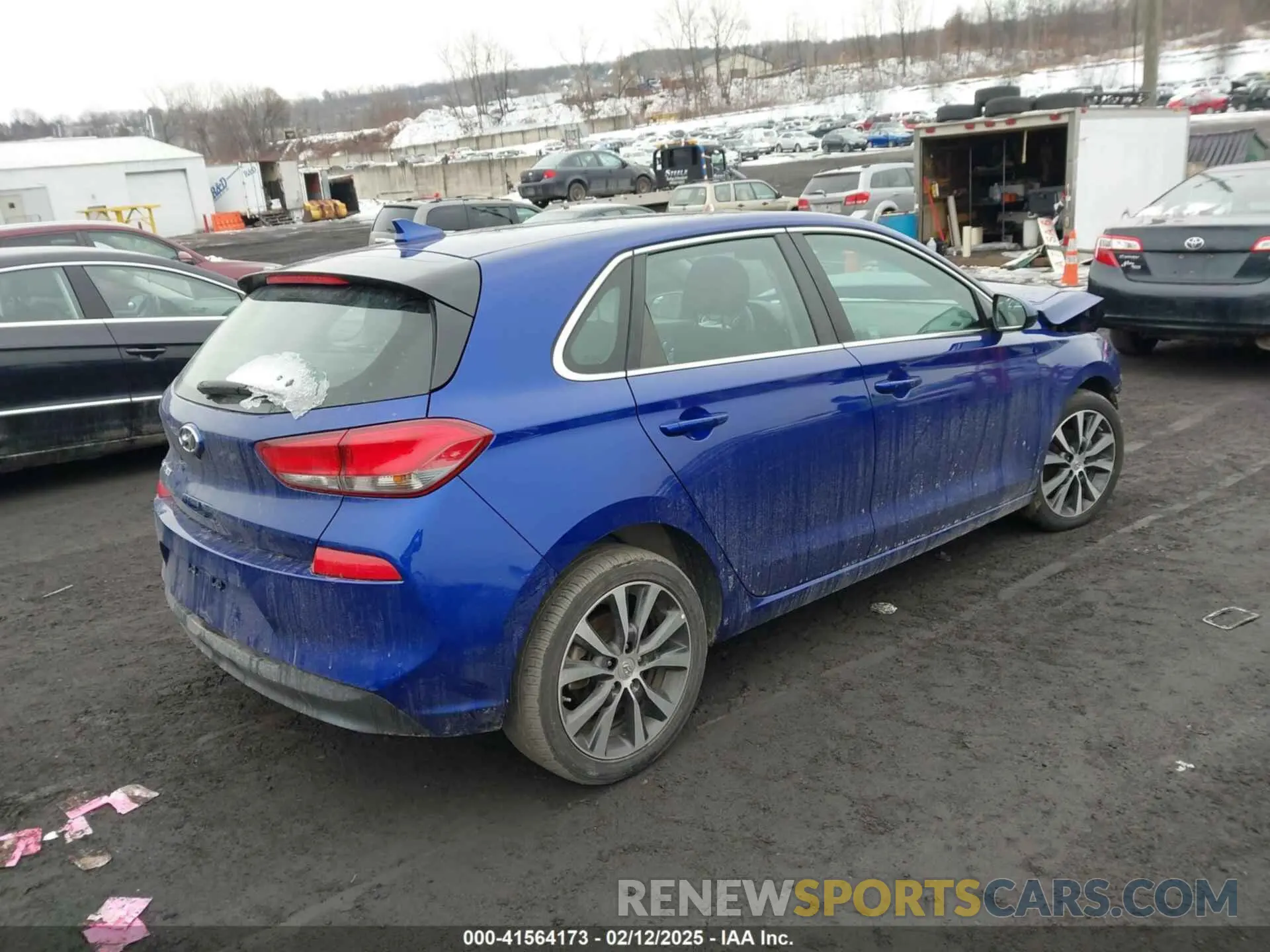 4 Фотография поврежденного автомобиля KMHH35LE2LU137626 HYUNDAI ELANTRA GT 2020