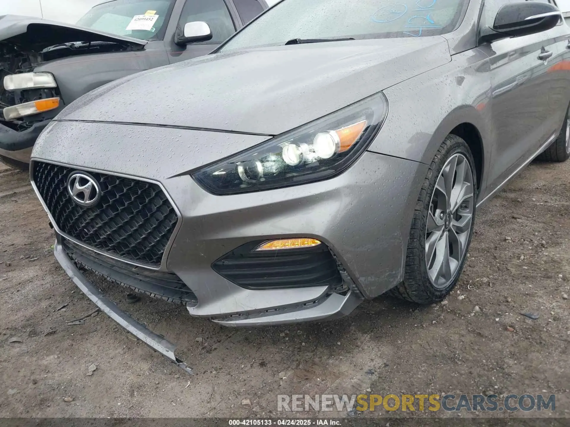 18 Photograph of a damaged car KMHH55LC8LU127949 HYUNDAI ELANTRA GT 2020