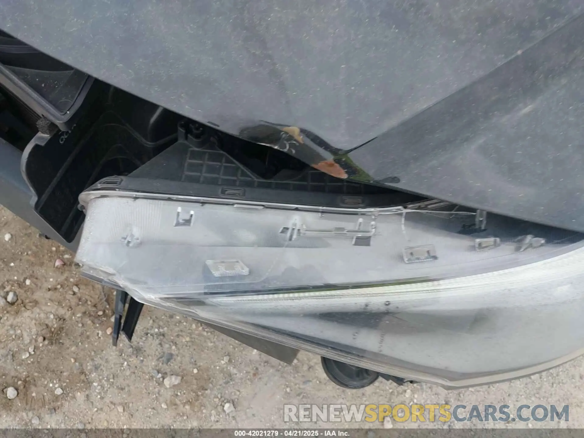 19 Photograph of a damaged car KMHLM4AJ0MU008402 HYUNDAI ELANTRA HYBRID 2021