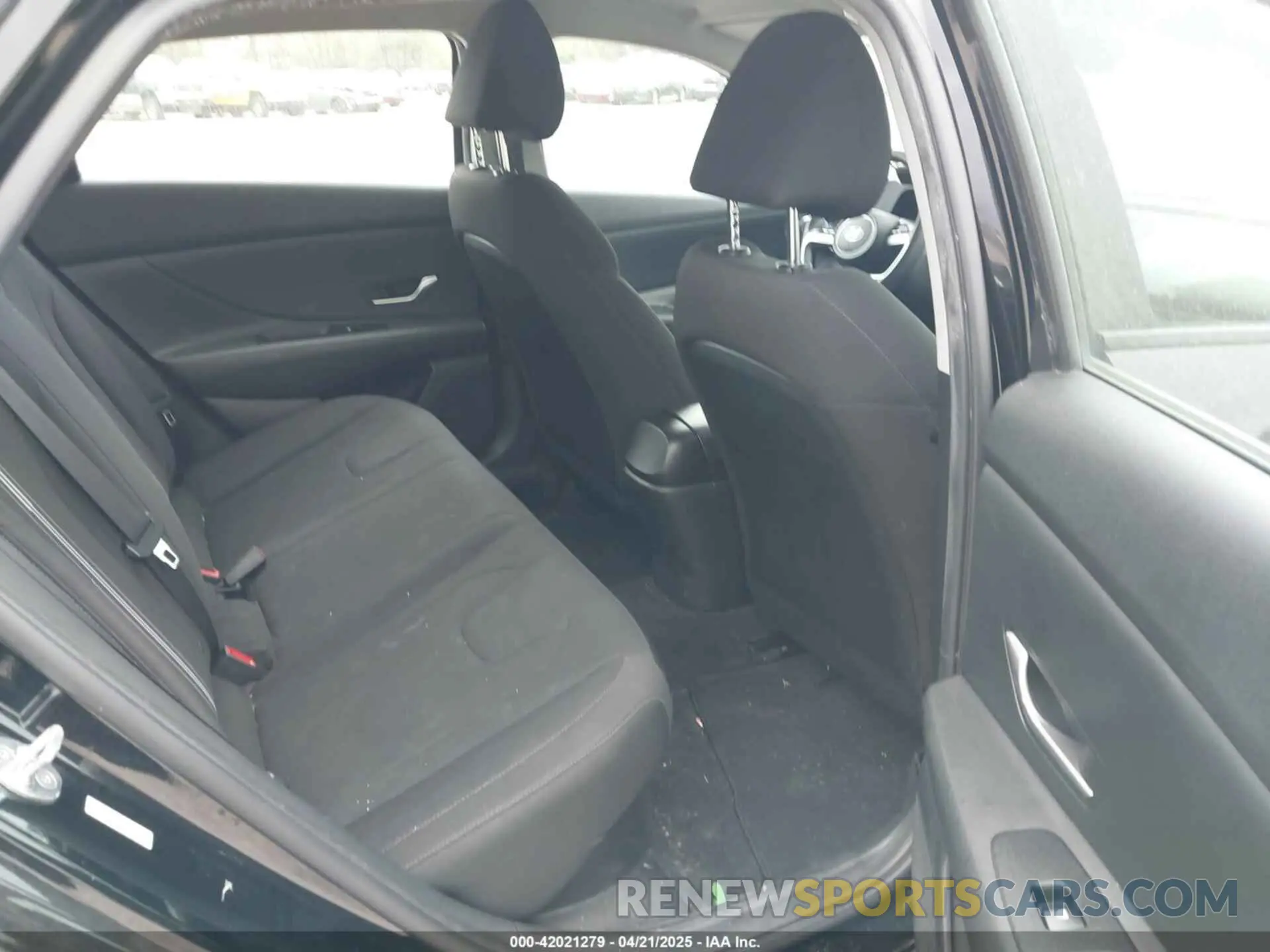 8 Photograph of a damaged car KMHLM4AJ0MU008402 HYUNDAI ELANTRA HYBRID 2021