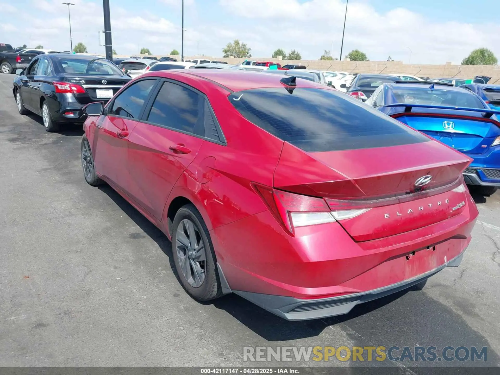 3 Фотография поврежденного автомобиля KMHLM4AJ7MU005318 HYUNDAI ELANTRA HYBRID 2021
