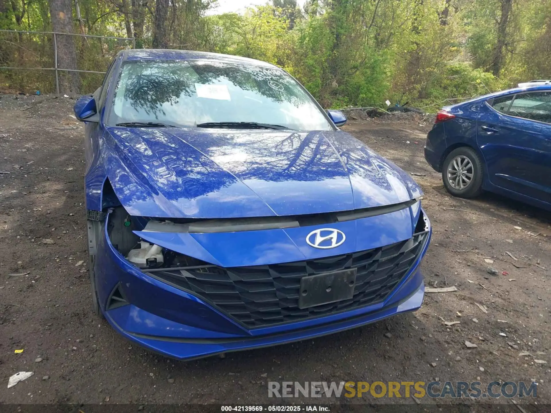 12 Photograph of a damaged car KMHLM4AJ0NU023998 HYUNDAI ELANTRA HYBRID 2022
