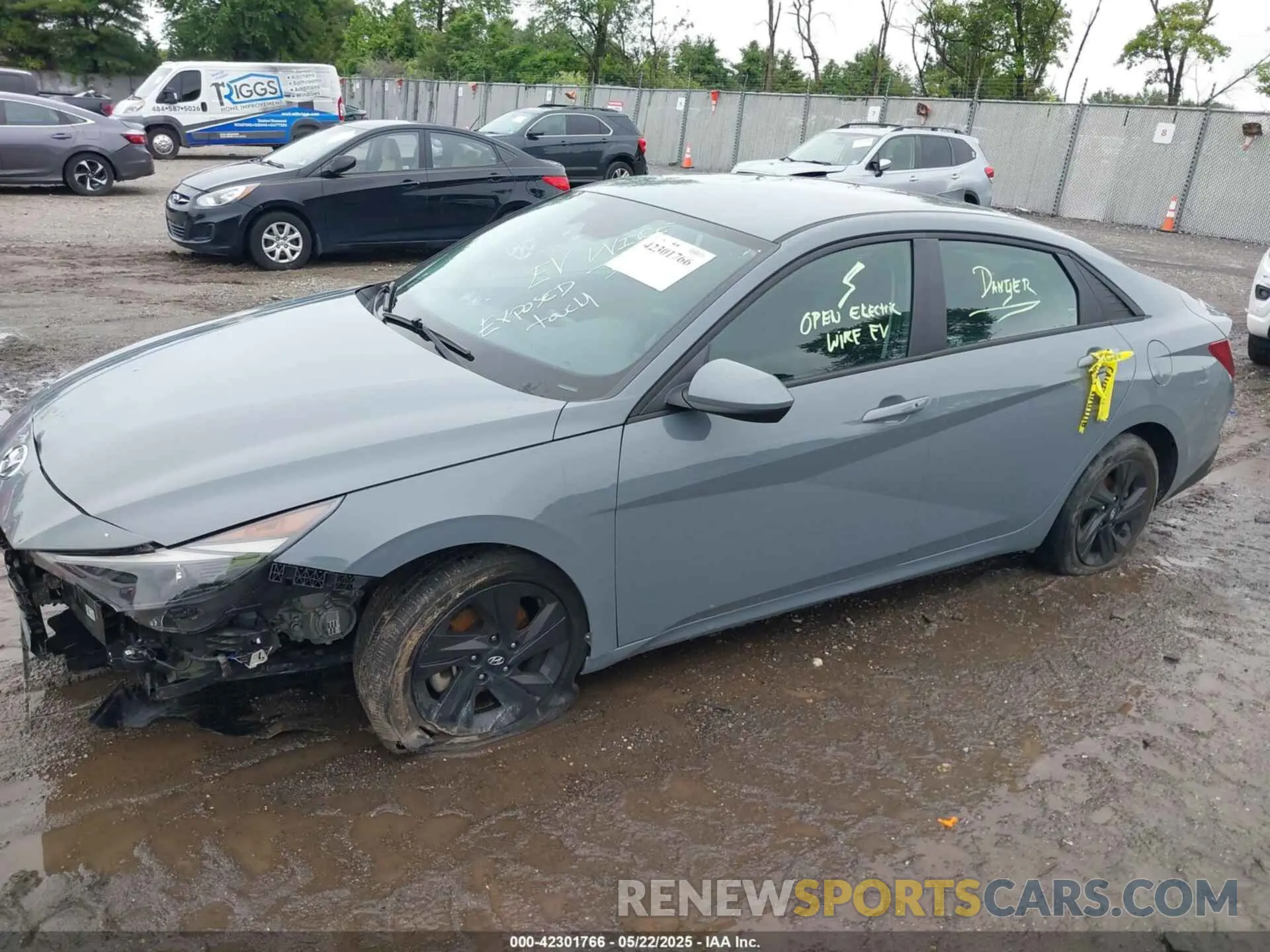 2 Photograph of a damaged car KMHLM4AJ7NU023884 HYUNDAI ELANTRA HYBRID 2022