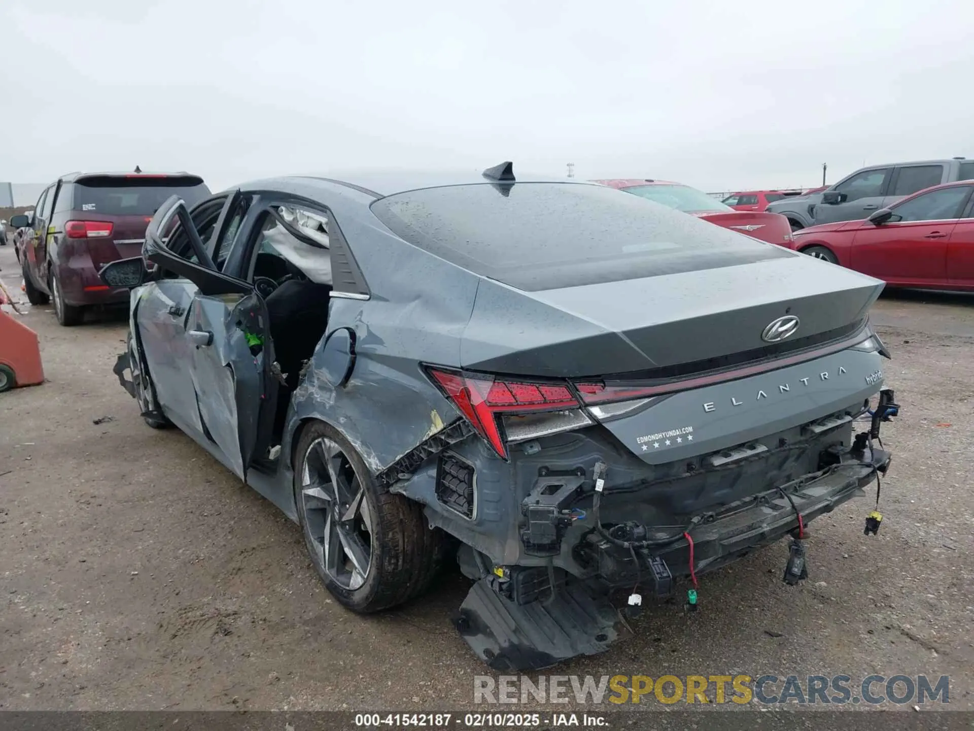3 Фотография поврежденного автомобиля KMHLN4AJ6NU026126 HYUNDAI ELANTRA HYBRID 2022