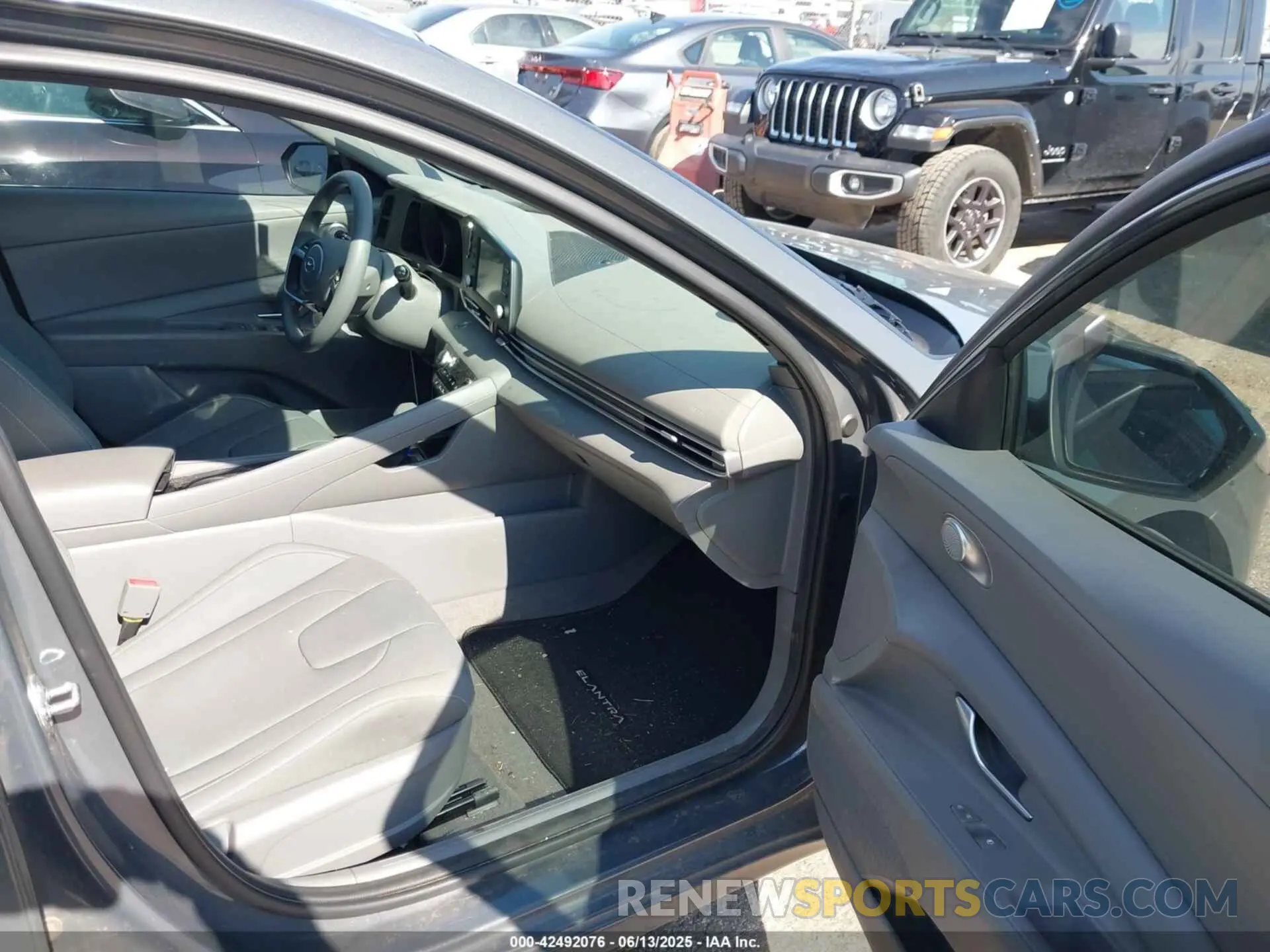 5 Photograph of a damaged car KMHLM4AJ1PU086272 HYUNDAI ELANTRA HYBRID 2023