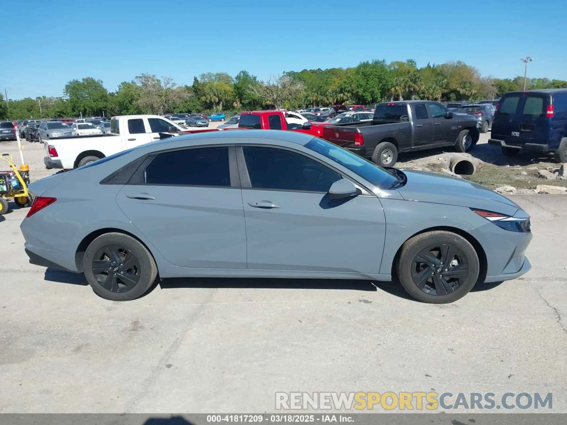 13 Photograph of a damaged car KMHLM4AJ5PU040430 HYUNDAI ELANTRA HYBRID 2023
