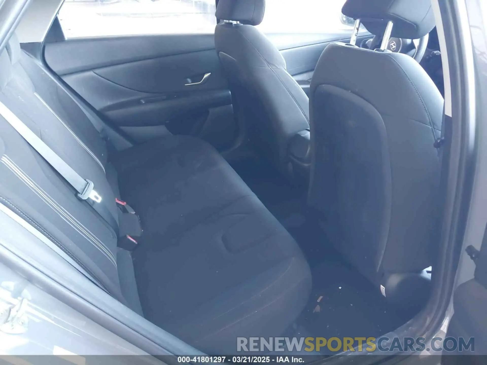 8 Photograph of a damaged car KMHLM4AJ6PU043451 HYUNDAI ELANTRA HYBRID 2023