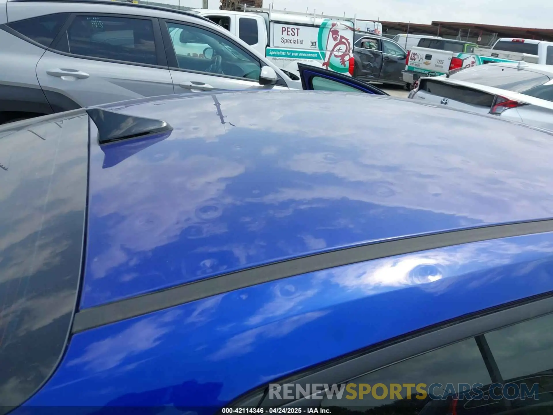 17 Photograph of a damaged car KMHLM4AJ8PU033326 HYUNDAI ELANTRA HYBRID 2023