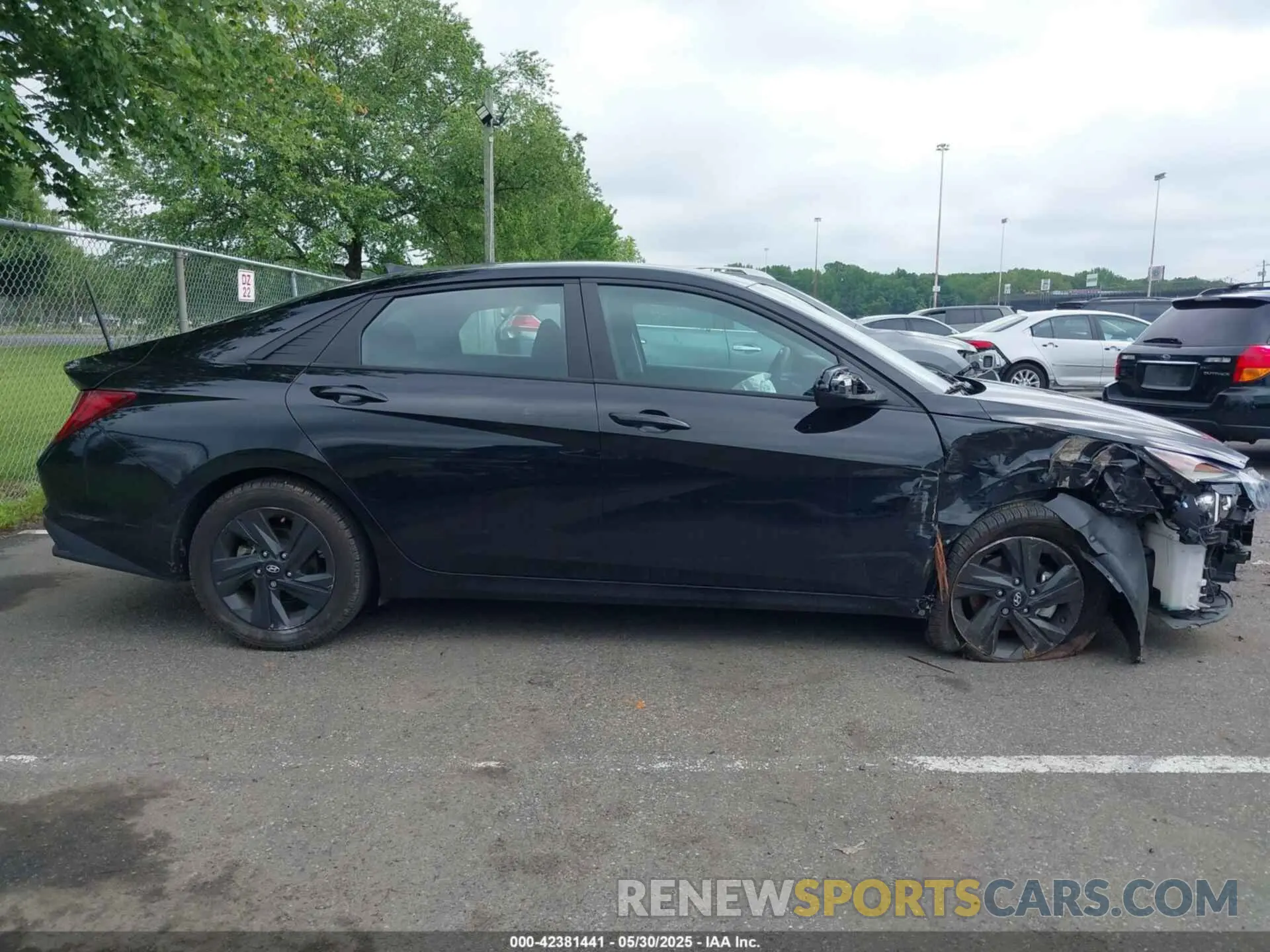 13 Photograph of a damaged car KMHLM4AJ9PU033819 HYUNDAI ELANTRA HYBRID 2023