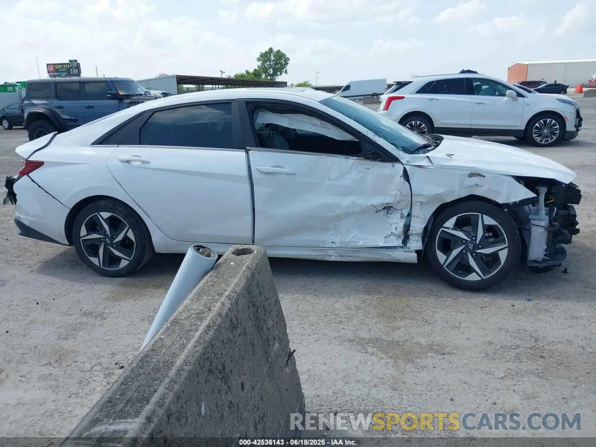 13 Photograph of a damaged car KMHLN4AJ0PU046651 HYUNDAI ELANTRA HYBRID 2023