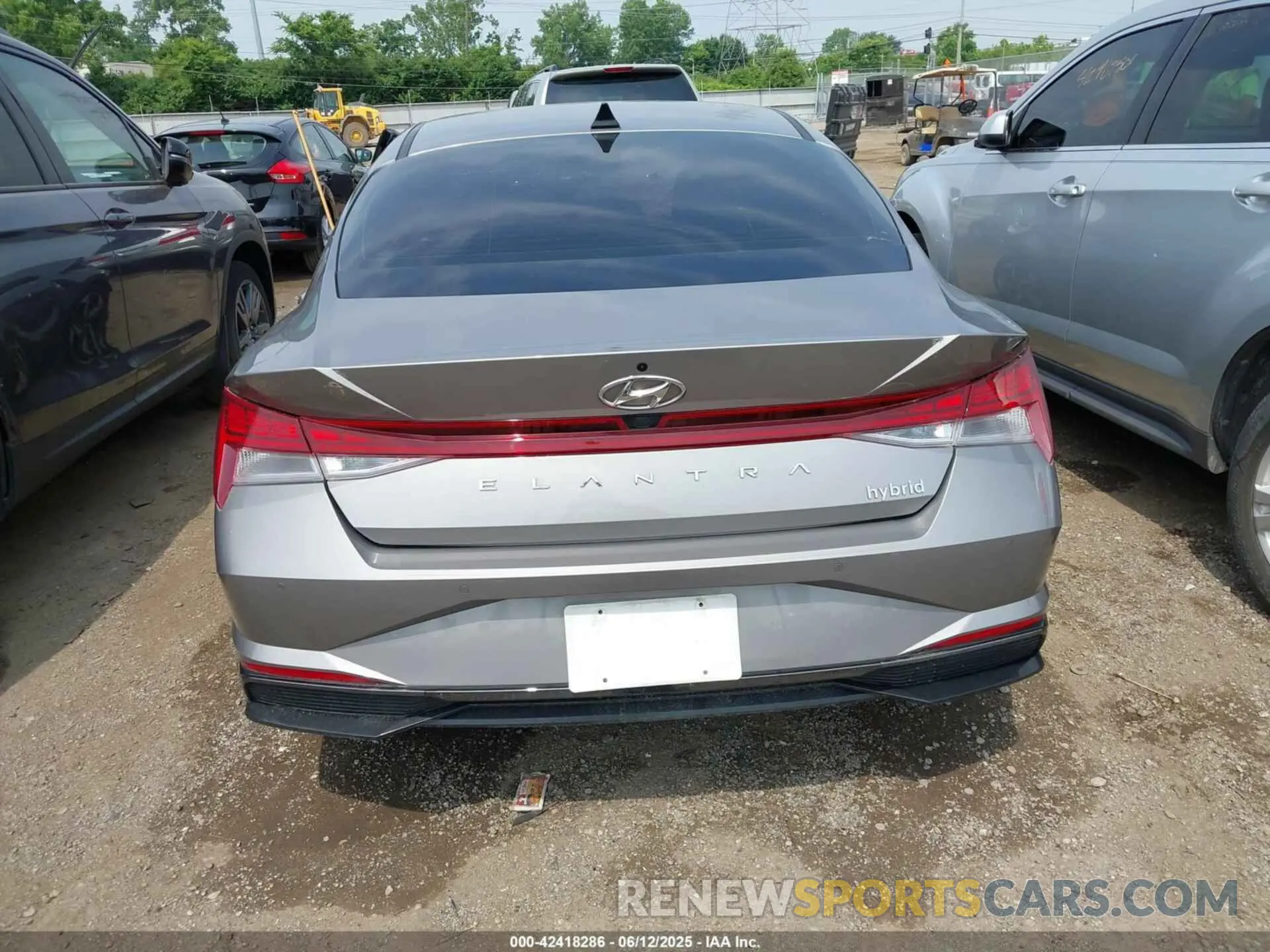 15 Photograph of a damaged car KMHLN4AJ0PU057889 HYUNDAI ELANTRA HYBRID 2023