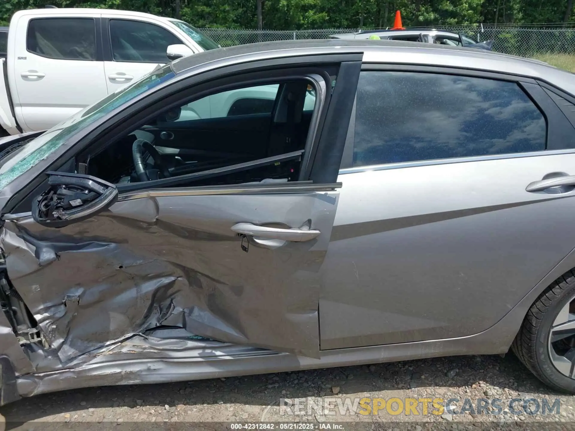 15 Photograph of a damaged car KMHLN4AJ2PU086259 HYUNDAI ELANTRA HYBRID 2023