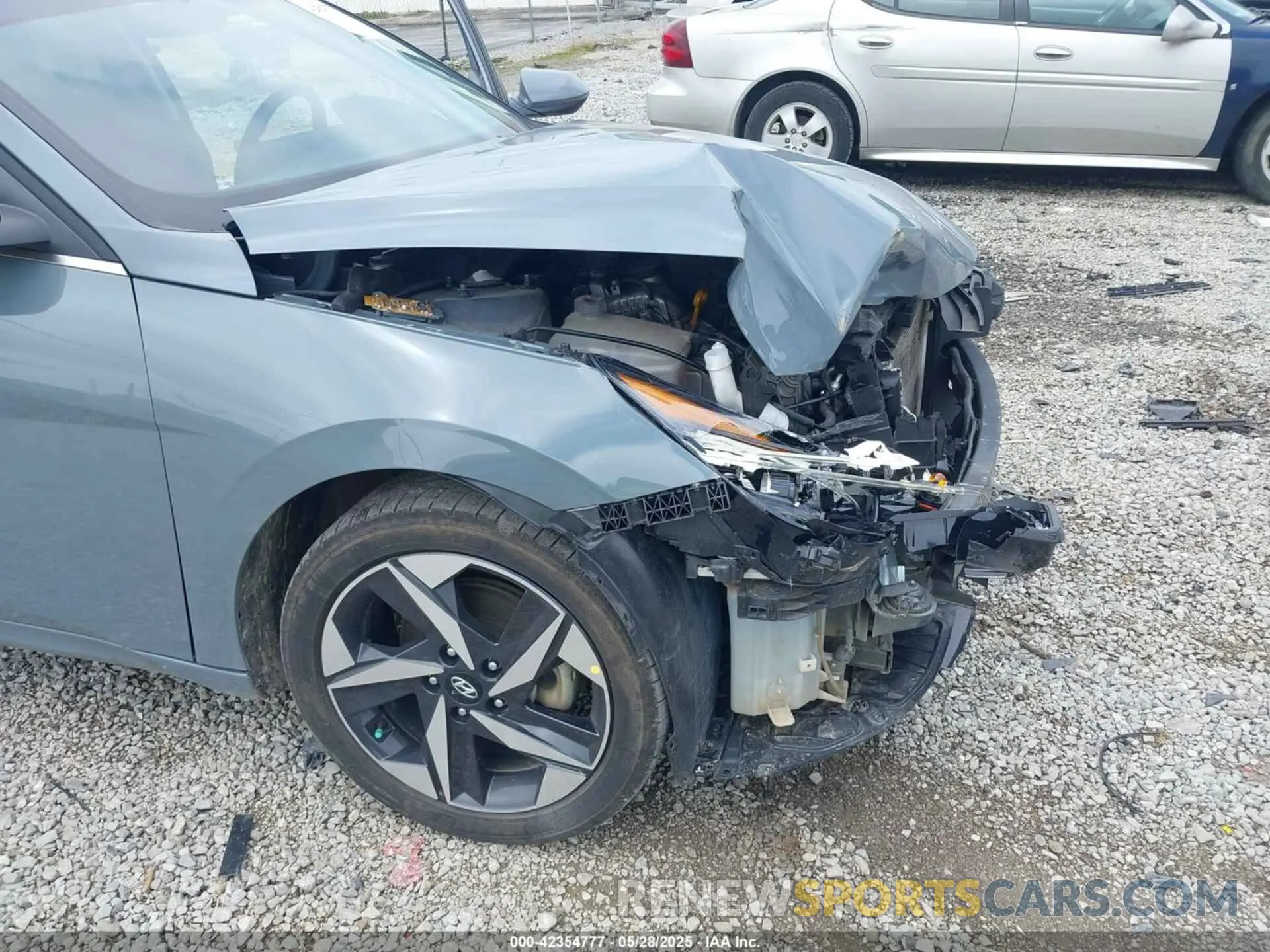17 Photograph of a damaged car KMHLN4AJ3PU045381 HYUNDAI ELANTRA HYBRID 2023