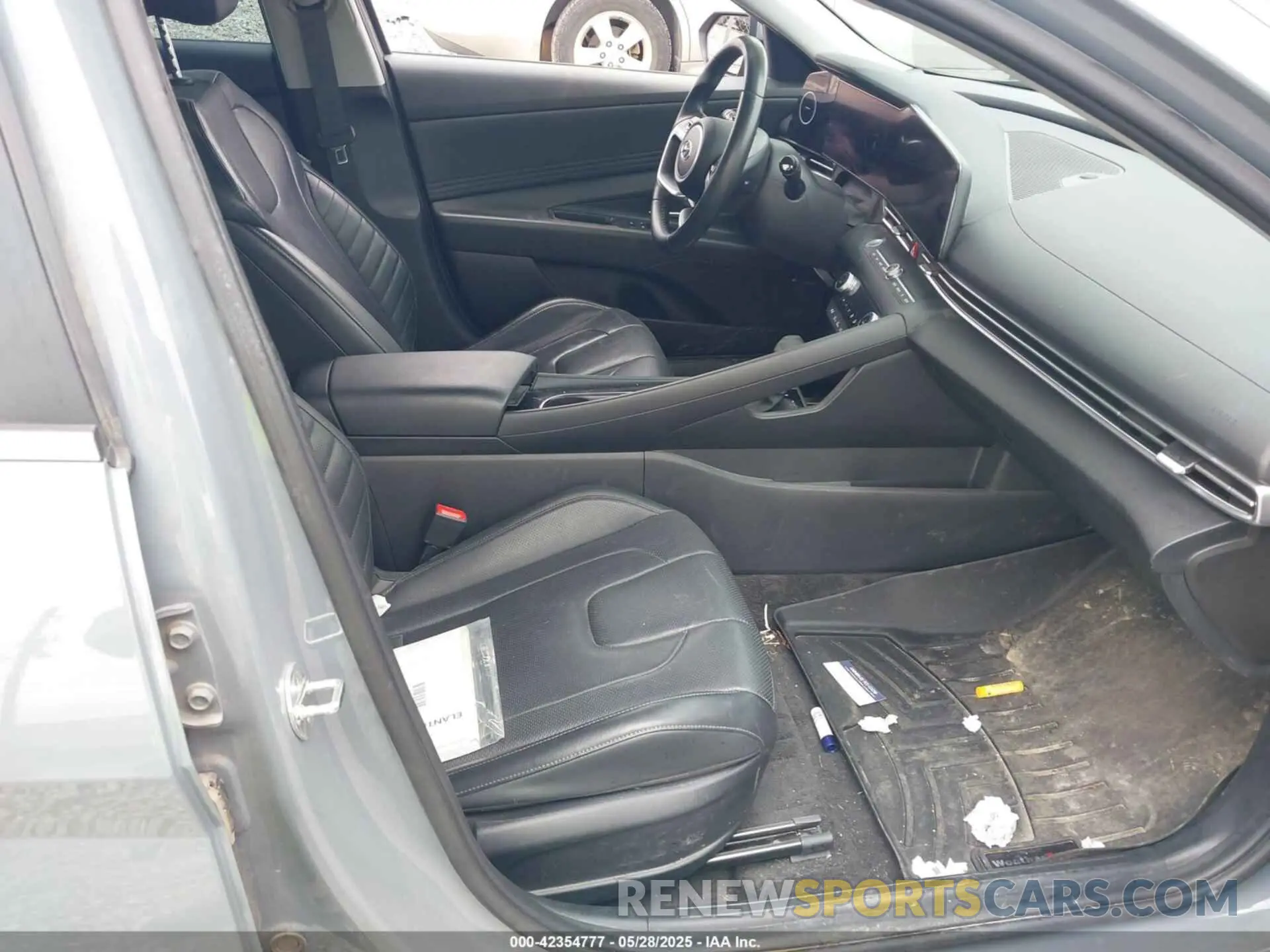 5 Photograph of a damaged car KMHLN4AJ3PU045381 HYUNDAI ELANTRA HYBRID 2023
