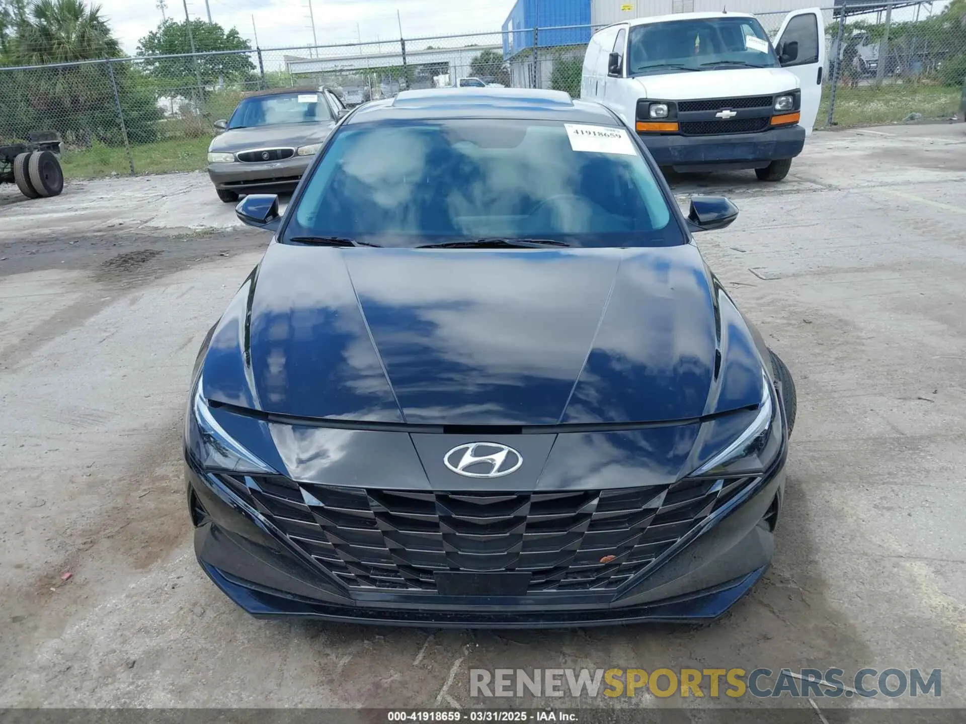12 Фотография поврежденного автомобиля KMHLN4AJ3PU047275 HYUNDAI ELANTRA HYBRID 2023