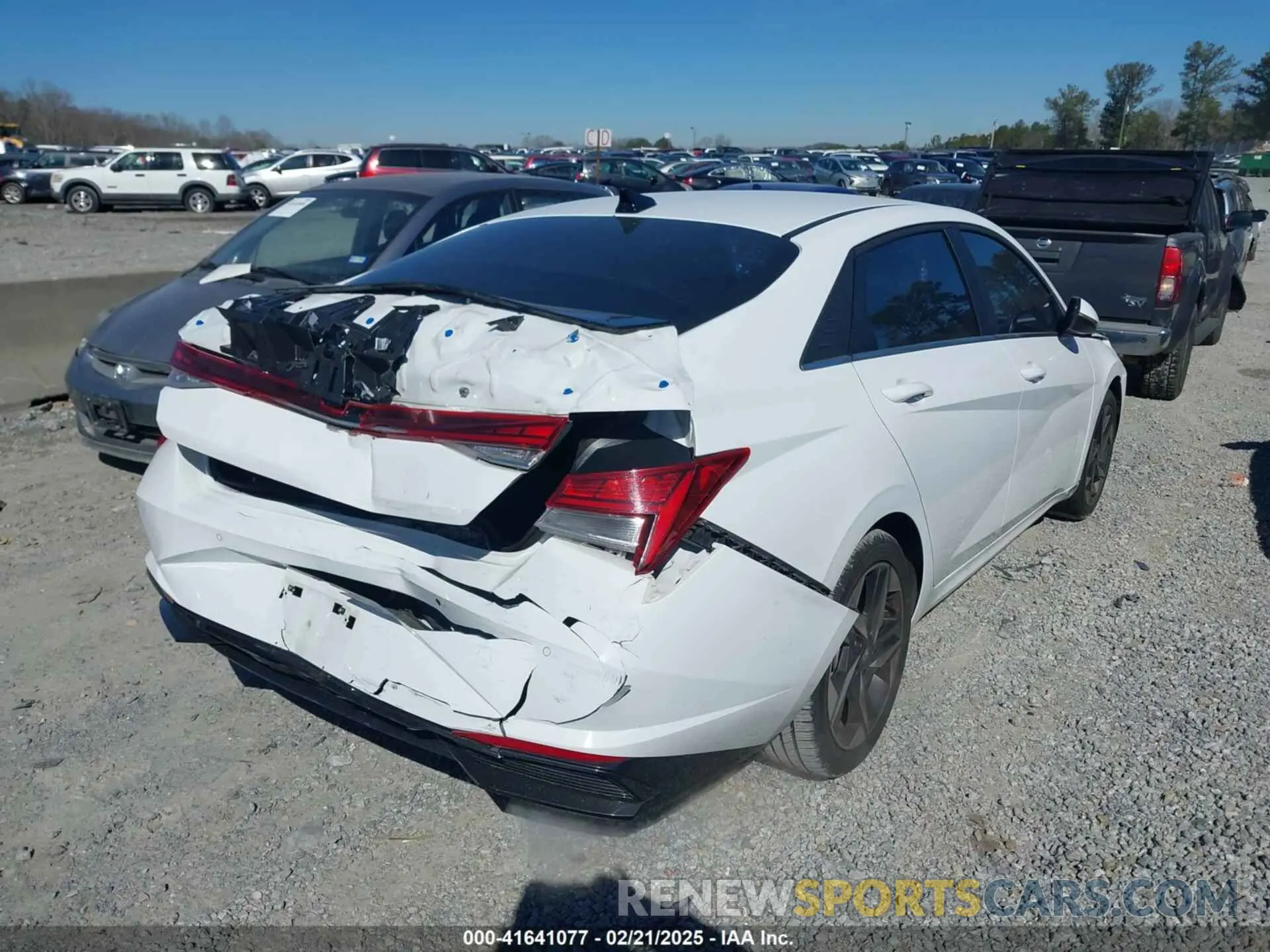 4 Фотография поврежденного автомобиля KMHLN4AJ7PU045447 HYUNDAI ELANTRA HYBRID 2023