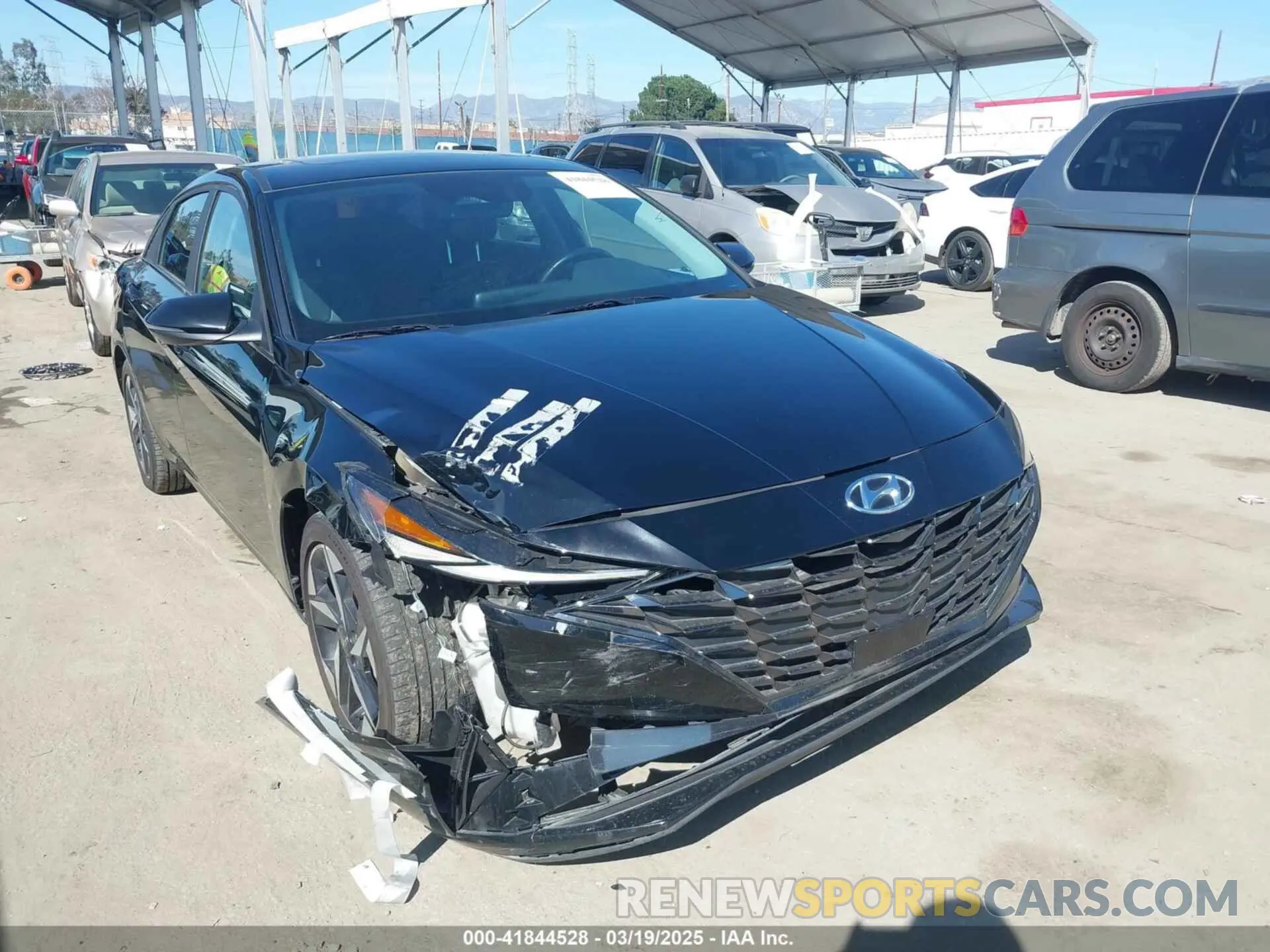 1 Фотография поврежденного автомобиля KMHLN4AJ7PU048266 HYUNDAI ELANTRA HYBRID 2023