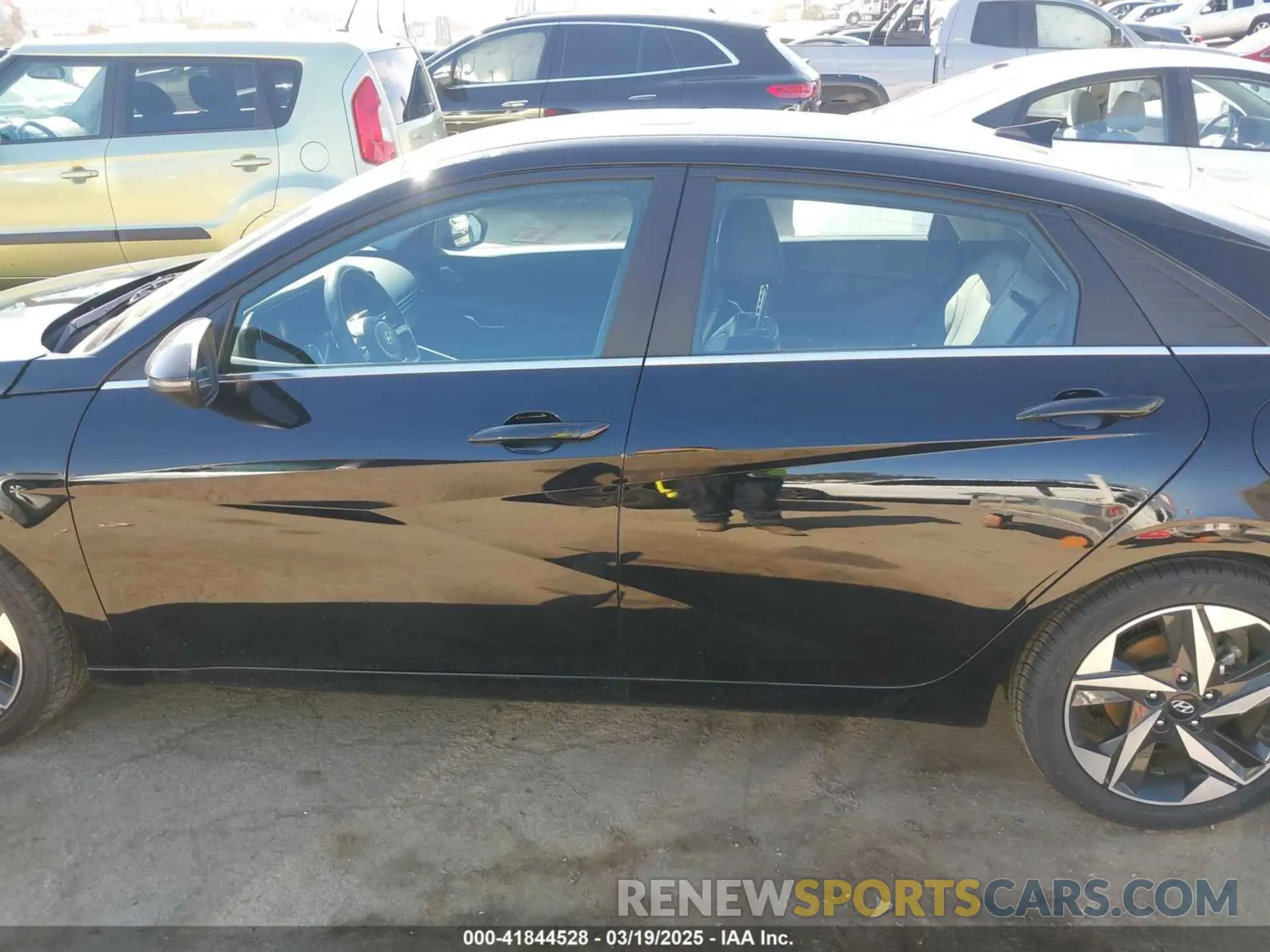 14 Фотография поврежденного автомобиля KMHLN4AJ7PU048266 HYUNDAI ELANTRA HYBRID 2023