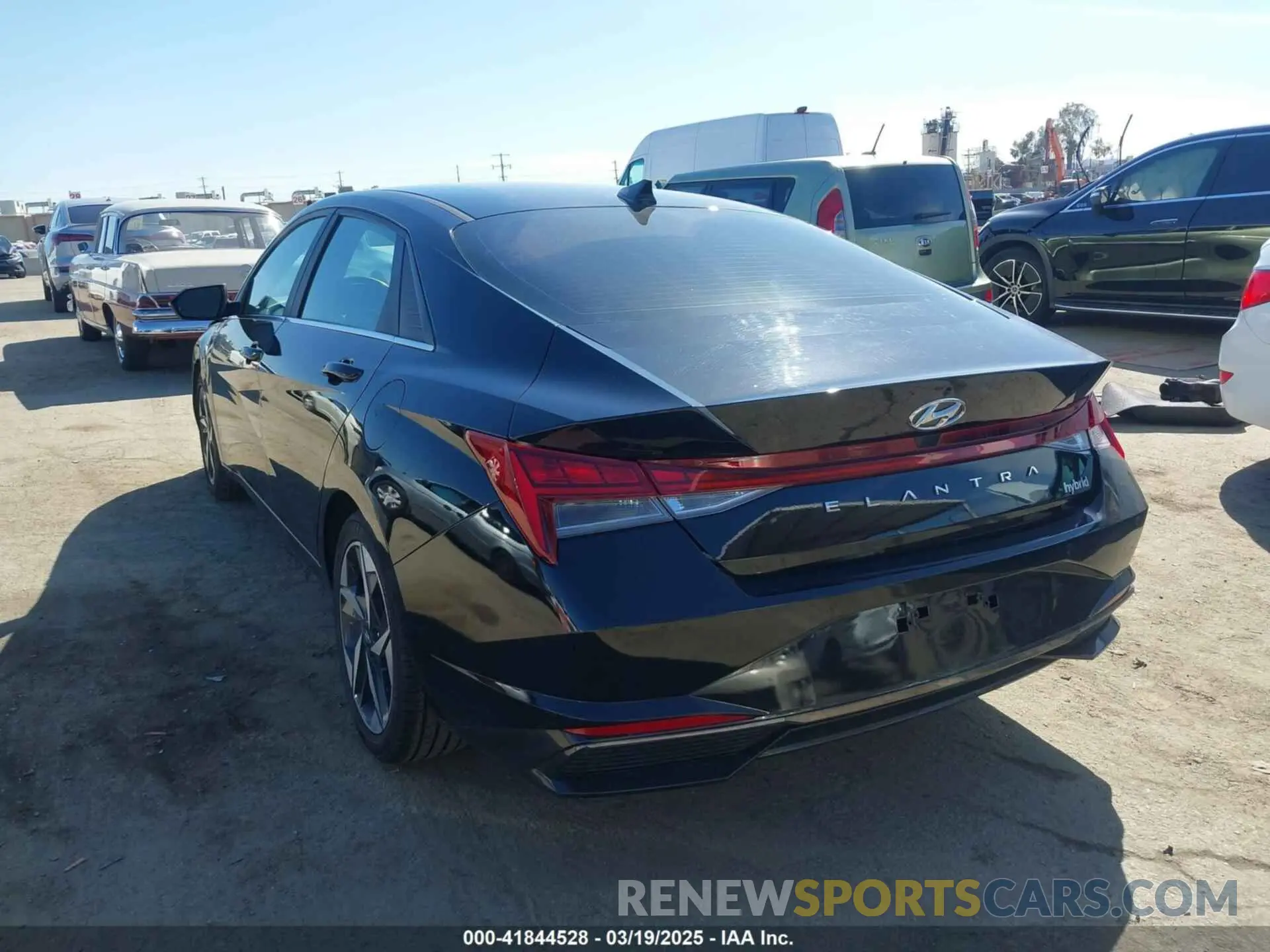 3 Фотография поврежденного автомобиля KMHLN4AJ7PU048266 HYUNDAI ELANTRA HYBRID 2023