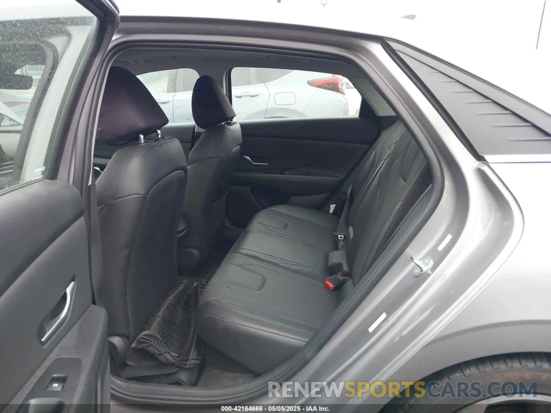 8 Photograph of a damaged car KMHLN4AJ7PU077301 HYUNDAI ELANTRA HYBRID 2023