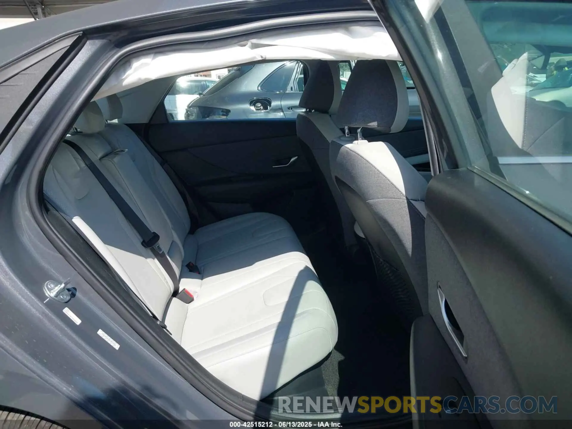 8 Photograph of a damaged car KMHLN4AJ8PU074892 HYUNDAI ELANTRA HYBRID 2023