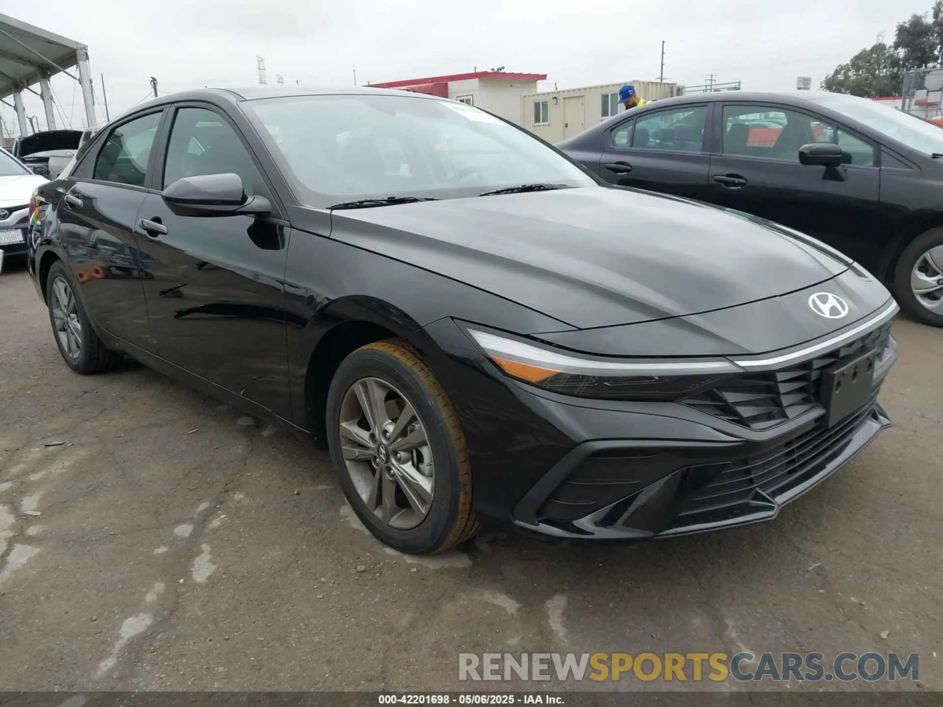 1 Photograph of a damaged car KMHLM4DJ6RU093443 HYUNDAI ELANTRA HYBRID 2024