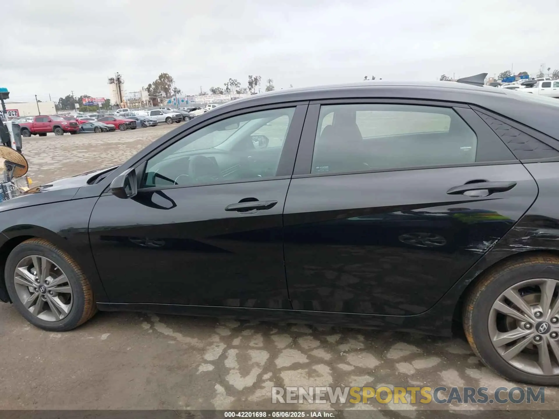 15 Photograph of a damaged car KMHLM4DJ6RU093443 HYUNDAI ELANTRA HYBRID 2024