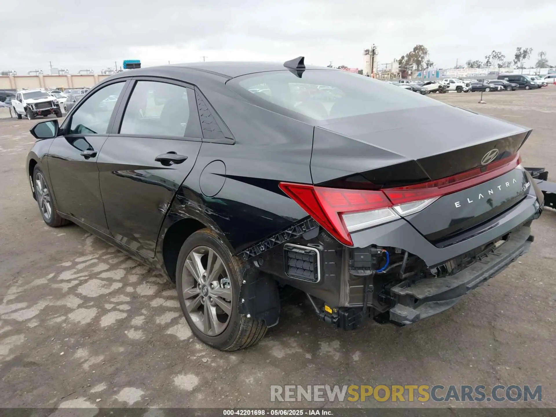 3 Photograph of a damaged car KMHLM4DJ6RU093443 HYUNDAI ELANTRA HYBRID 2024