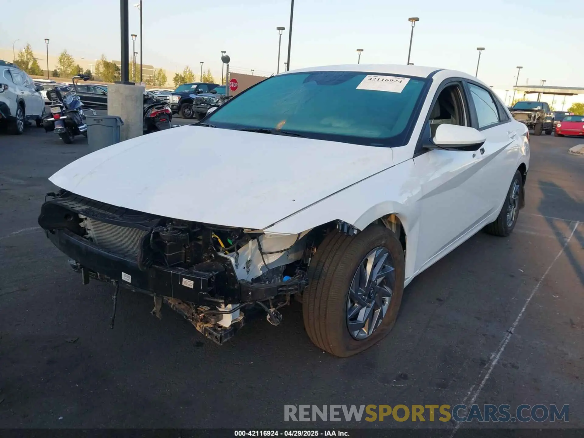 2 Photograph of a damaged car KMHLM4DJXRU097320 HYUNDAI ELANTRA HYBRID 2024