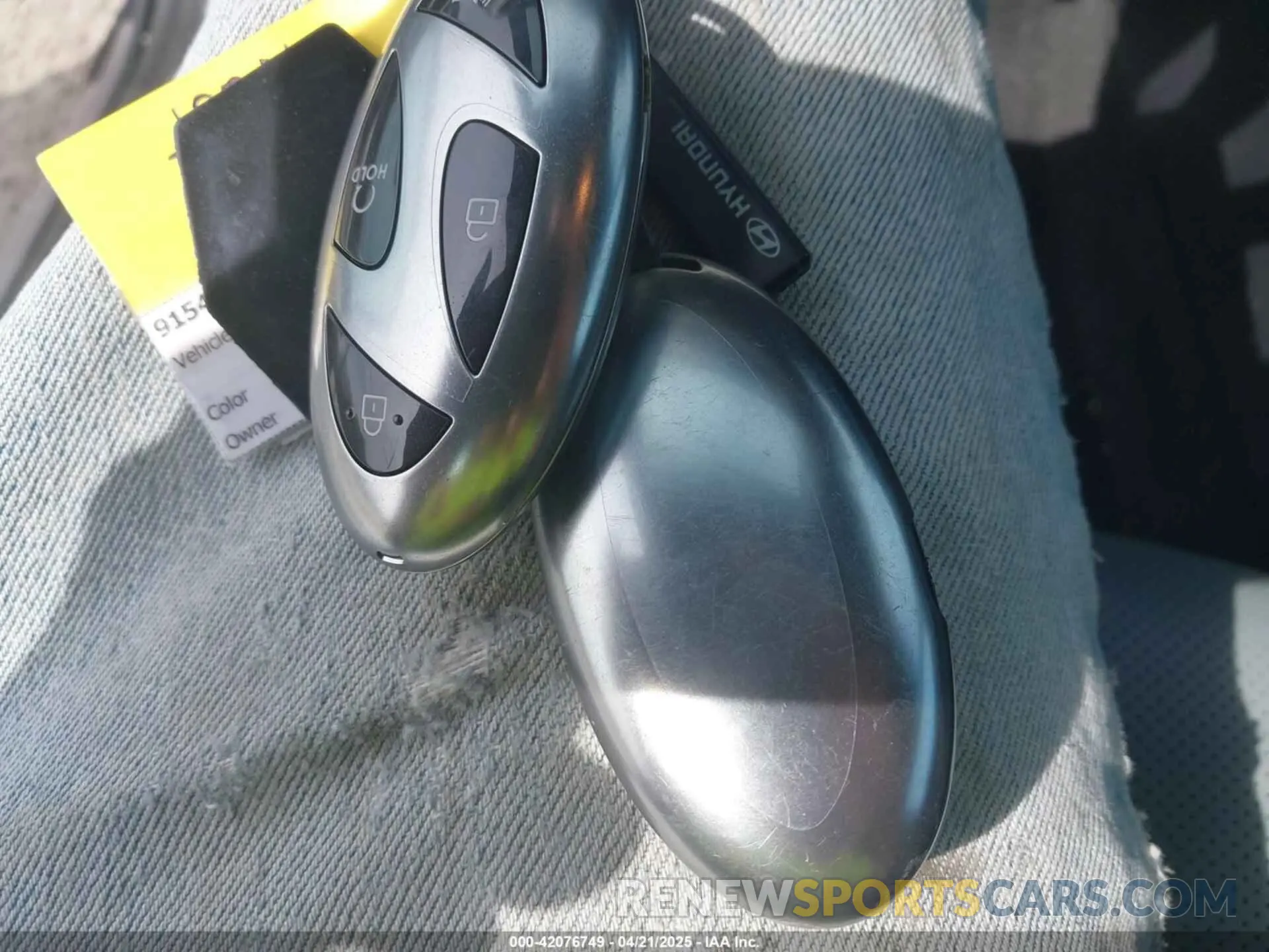 11 Photograph of a damaged car KMHLN4DJ0RU118270 HYUNDAI ELANTRA HYBRID 2024